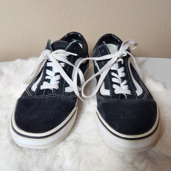 Vans Old Skool Black Low Top Sneakers-Womens 8/Mens 6.5 - Picture 2 of 10